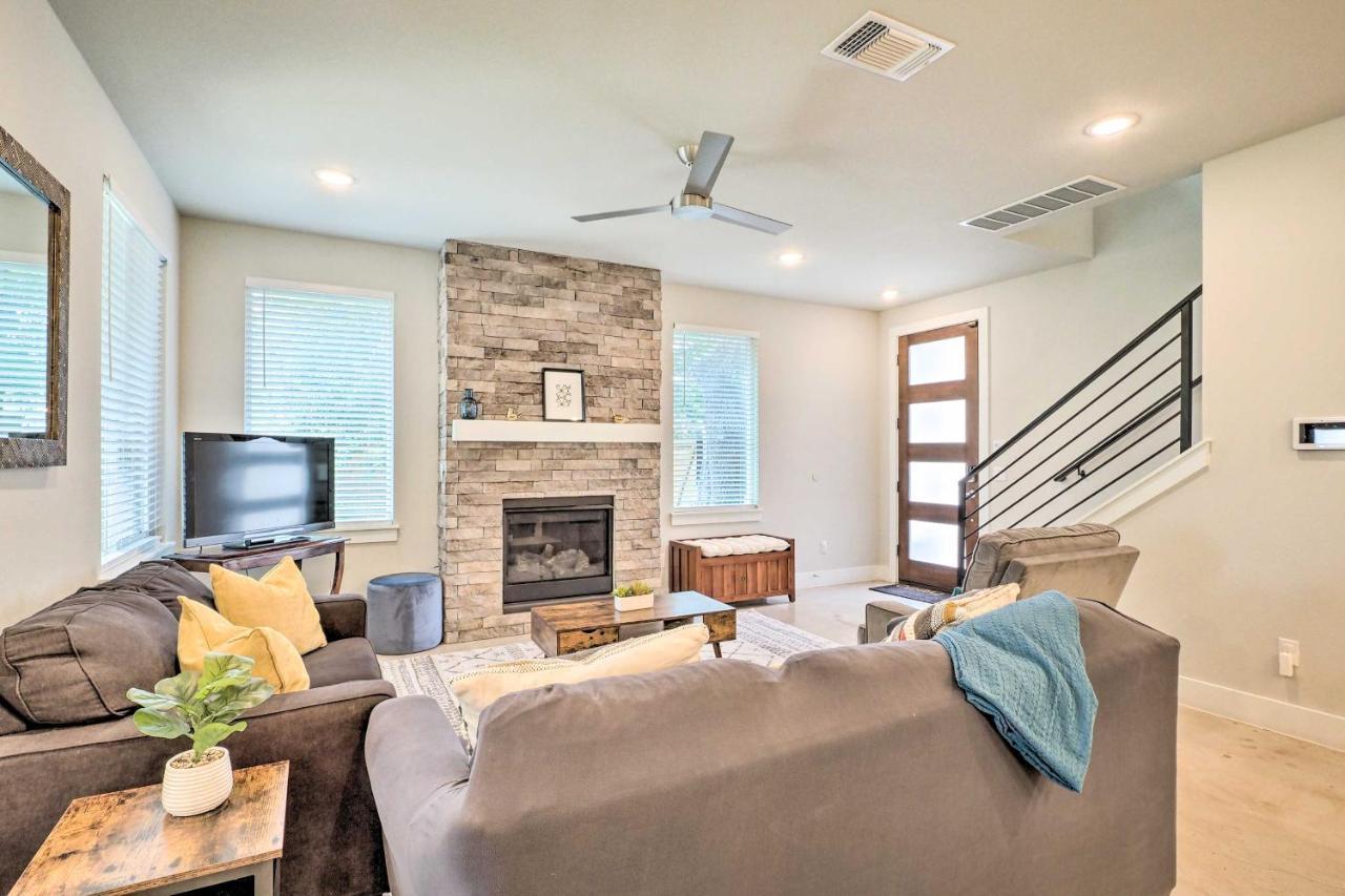 Gorgeous Georgetown Home, Walk To The Square! Exterior foto